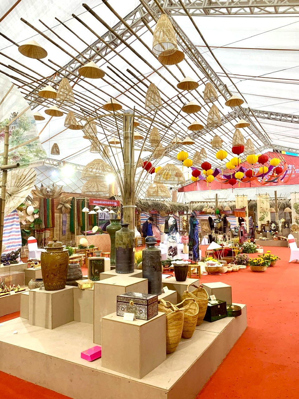 Phòng sự: Hội thi sản phẩm thủ công mỹ nghệ Việt Nam gắn với Festival Bảo tồn và Phát triển làng nghề quốc tế năm 2025